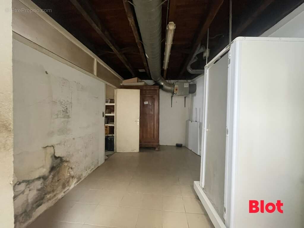 Appartement à CARENTOIR