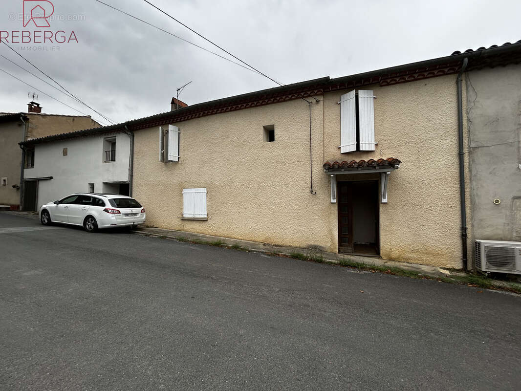 Maison à LABRUGUIERE