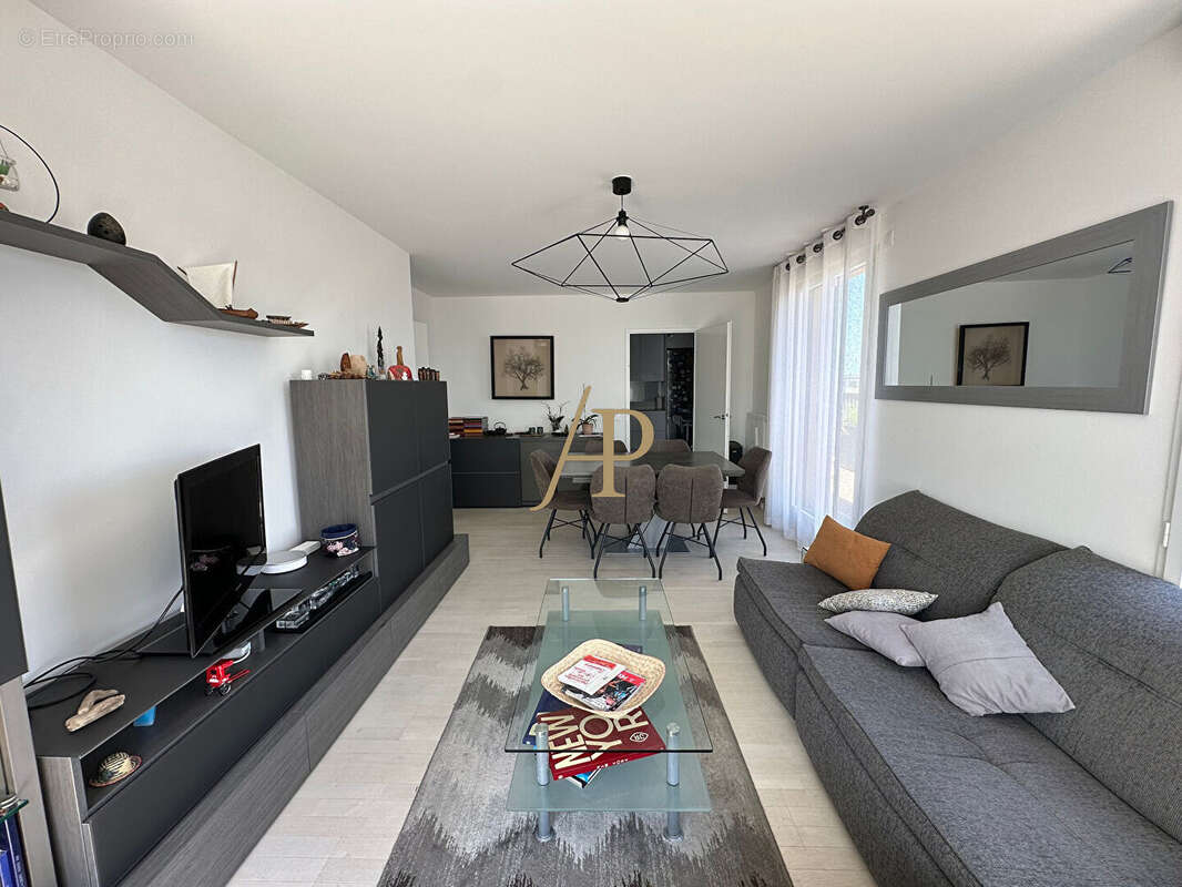 Appartement Saint Germain En Laye 4 pièce(s) 82.11 m2 - photo 3