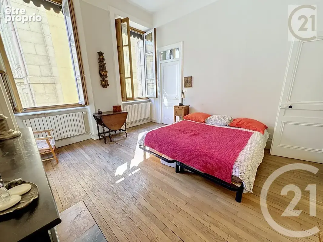 Appartement 3 pièces 100 m² à vendre à Lyon-1e (69001) - photo 11
