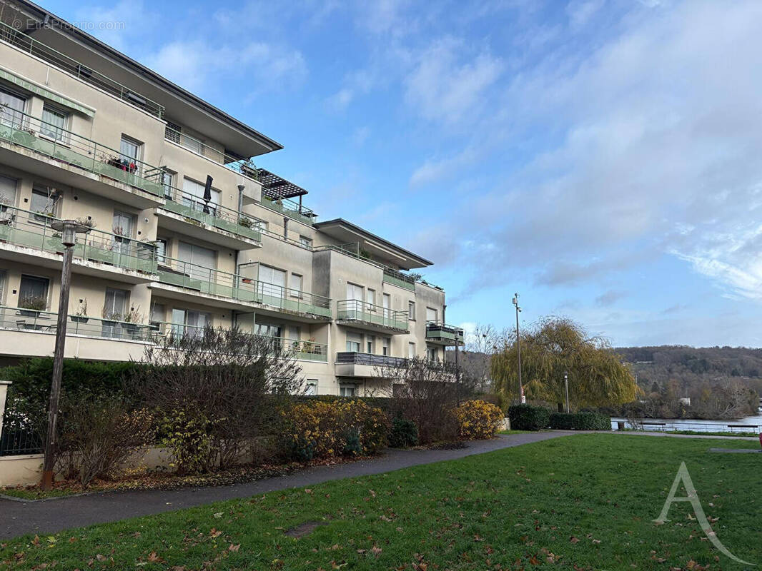 Appartement à MANTES-LA-JOLIE