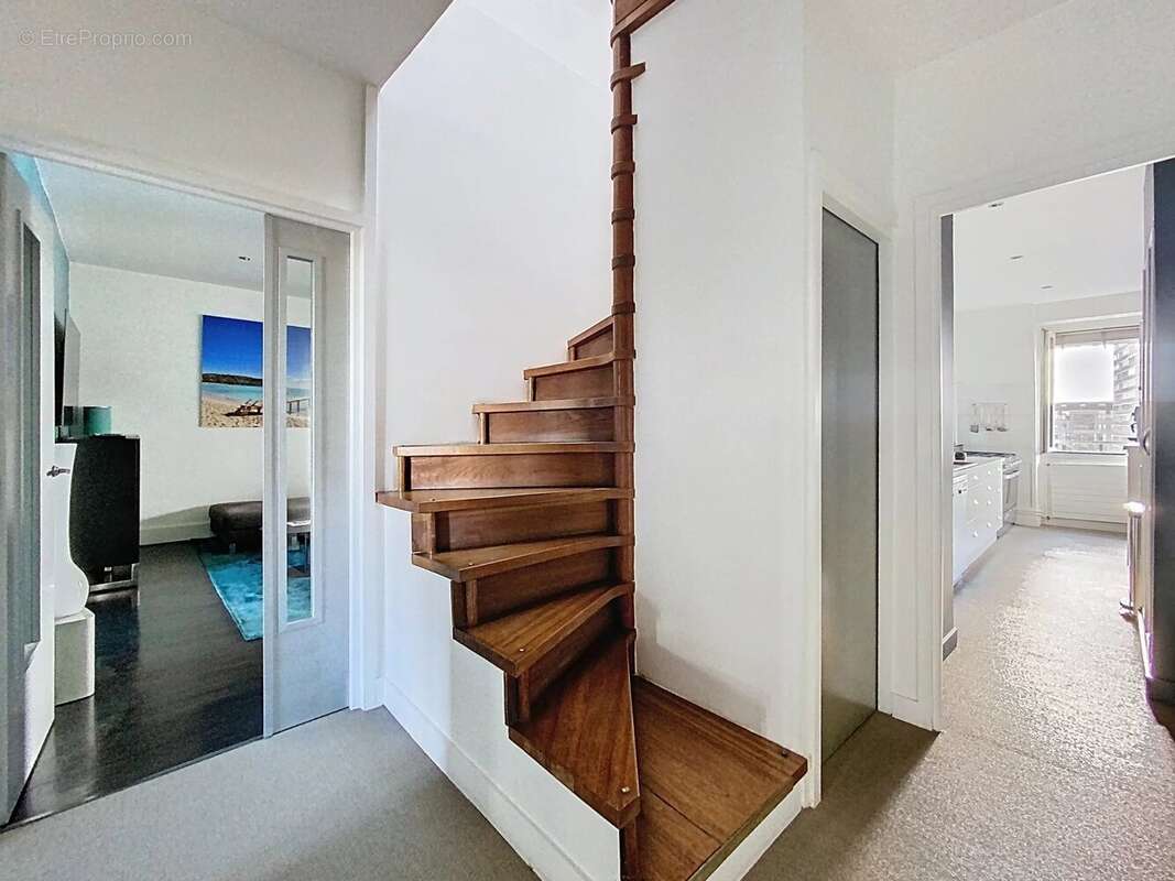 Appartement à LYON-6E