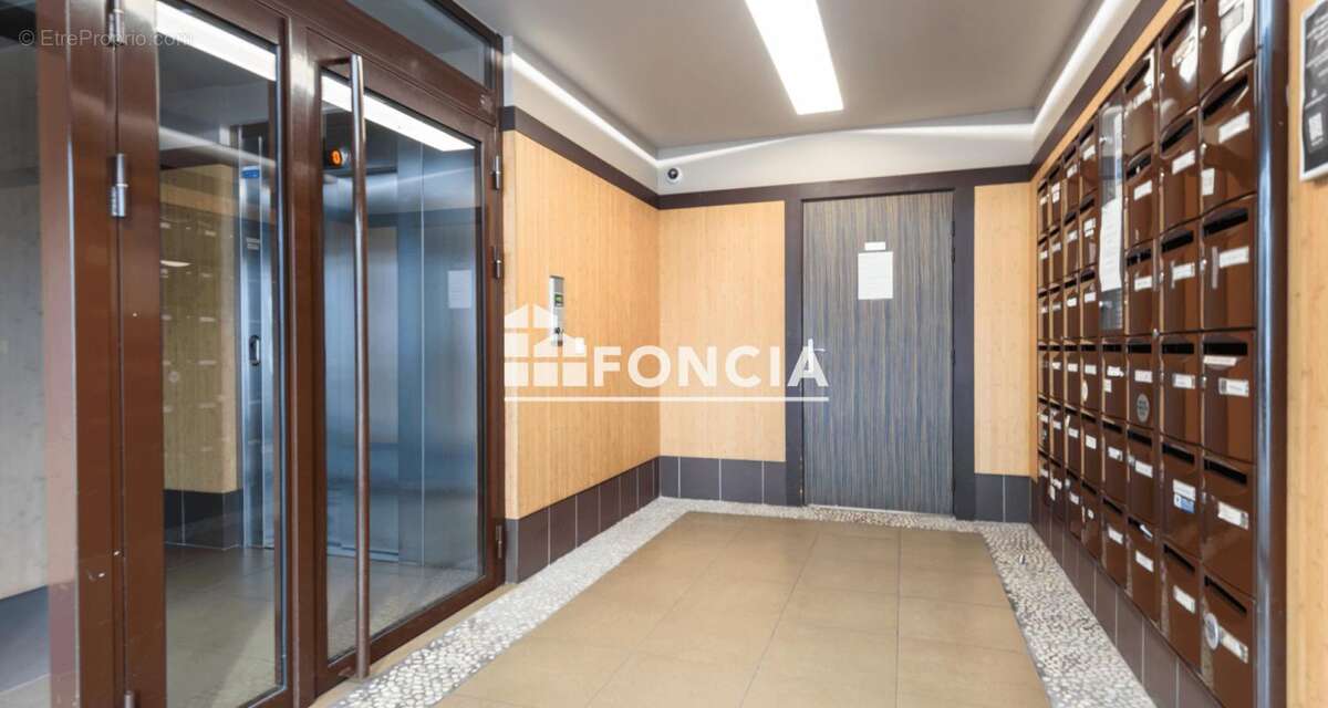 Appartement à BUSSY-SAINT-GEORGES