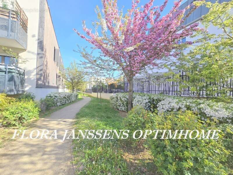 Appartement à COLOMBES
