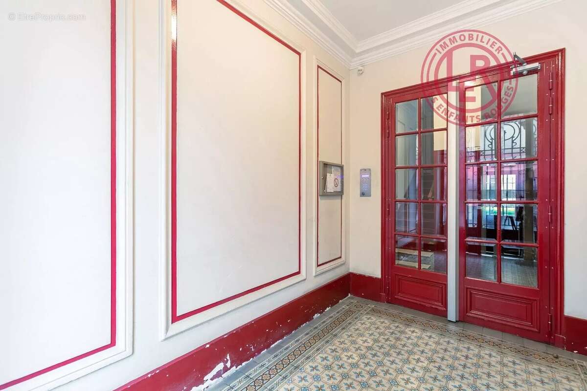 Appartement à PARIS-15E