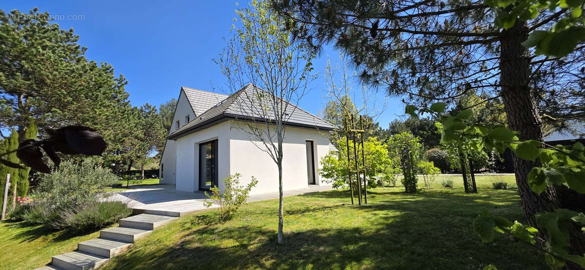 Maison à CUCQ
