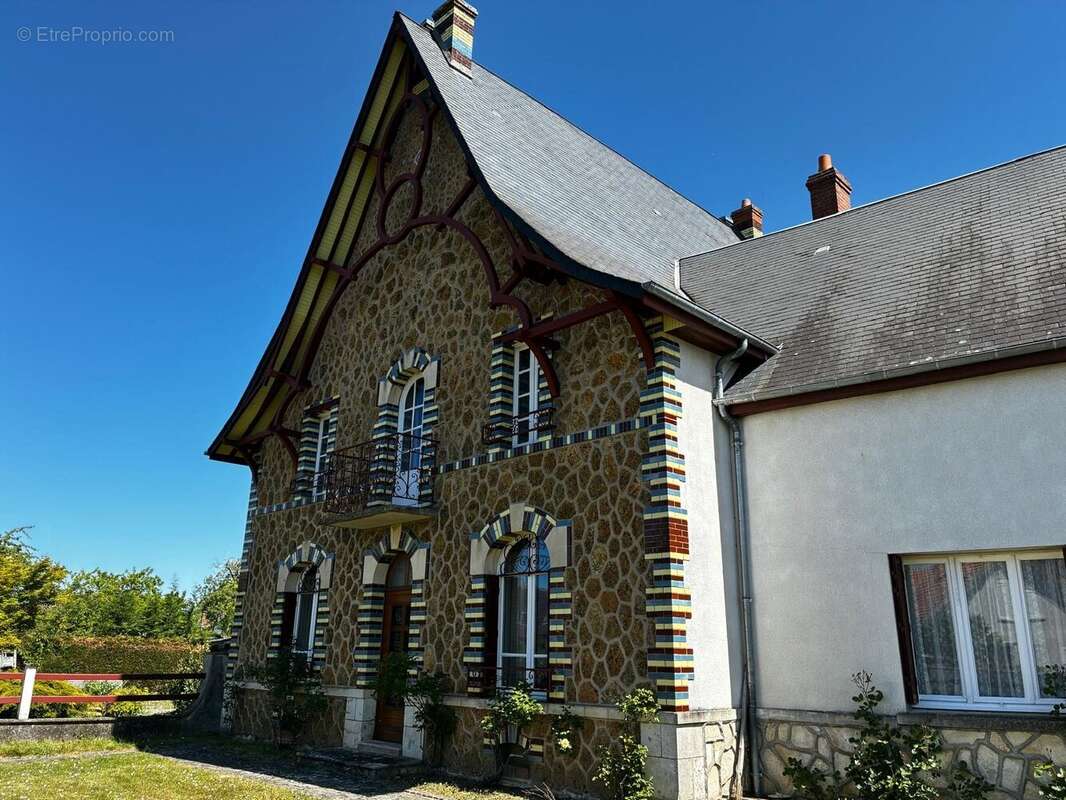 Maison à DAMPIERRE-EN-BURLY
