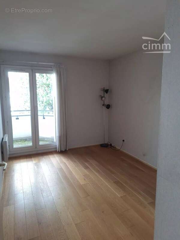 Appartement à ROMAINVILLE