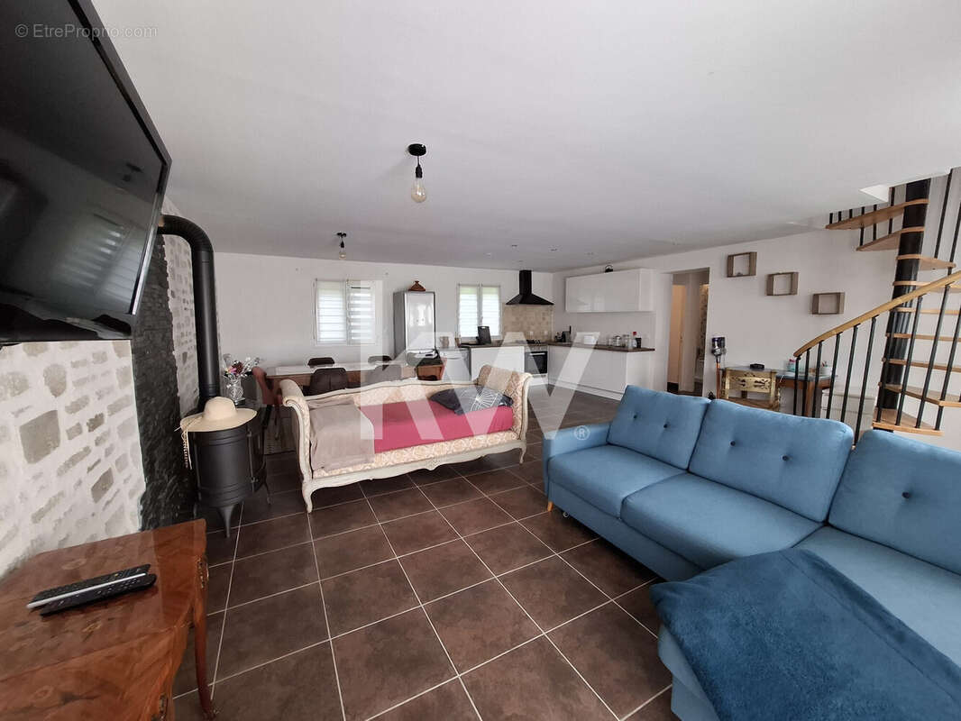 Maison 85 m² à Gievres  - photo 6