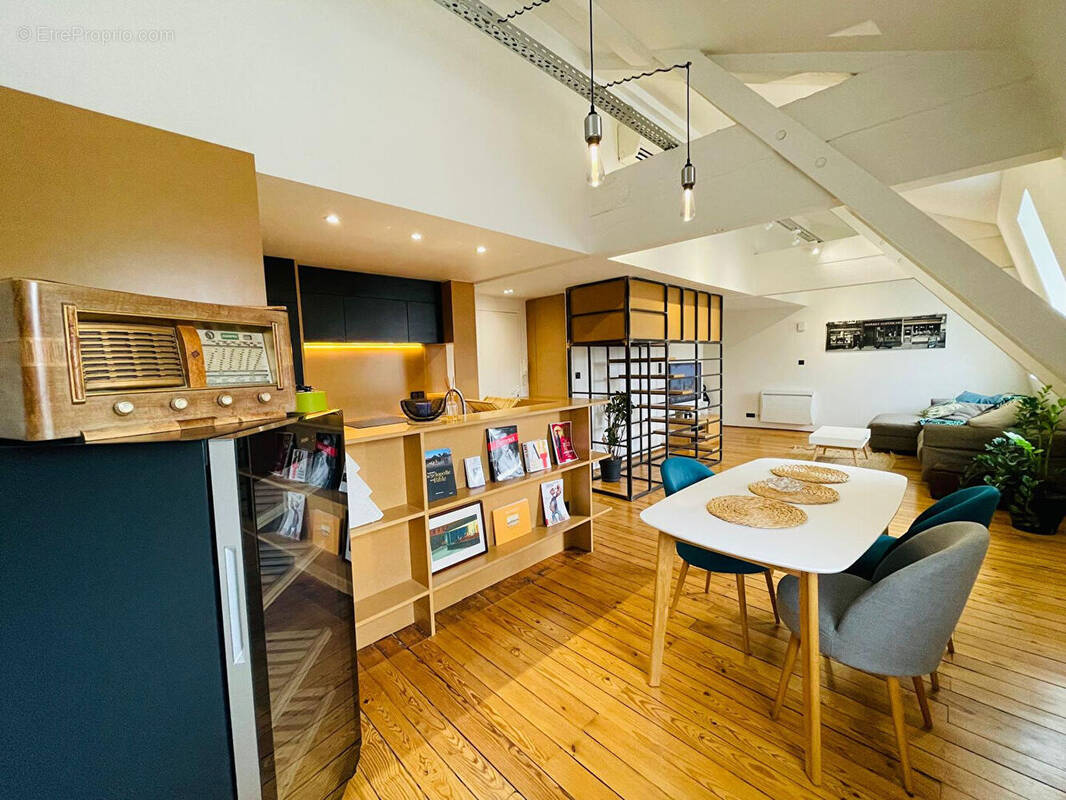 Appartement à BORDEAUX