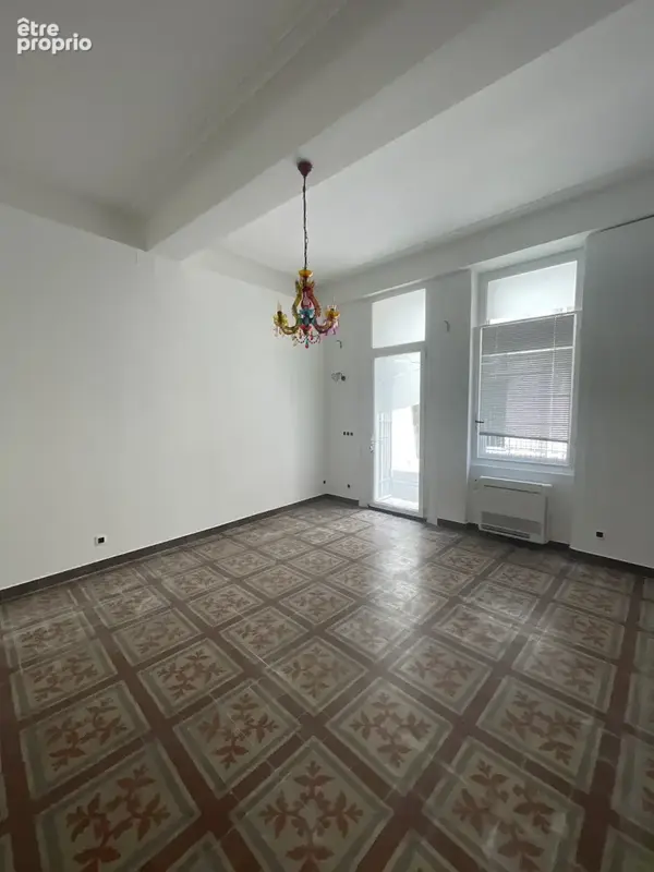 Appartement T2 centre ville de Pont-St-Esprit - photo 2