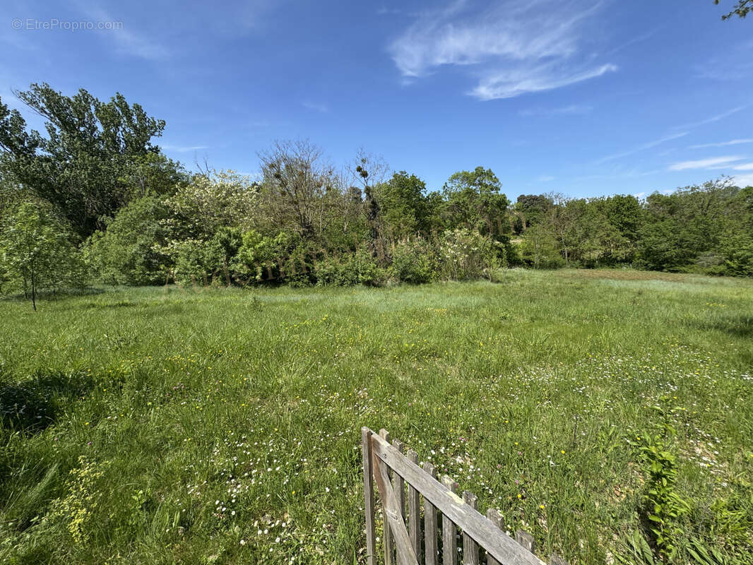 Villa de plain pied avec grand jardin - photo 16