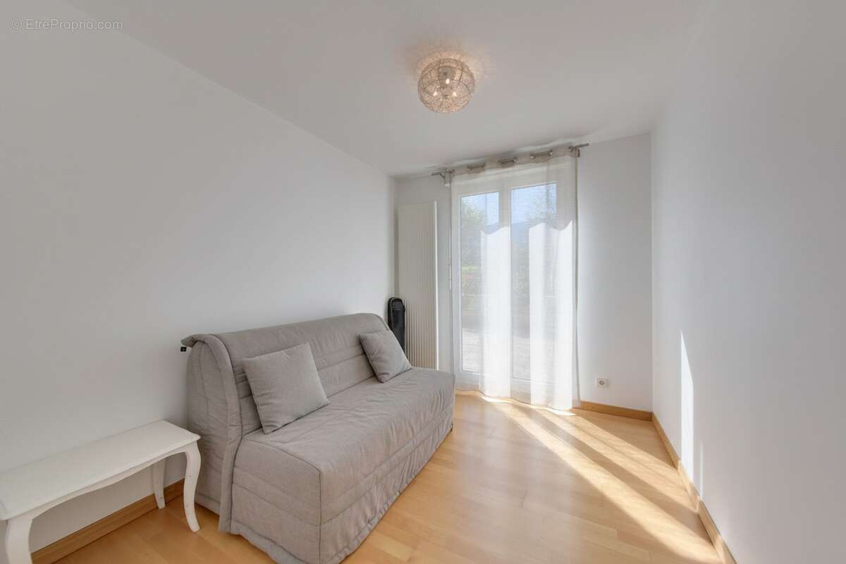 Appartement à SAINT-EGREVE