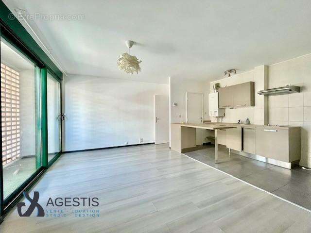   - Appartement à TOULOUSE