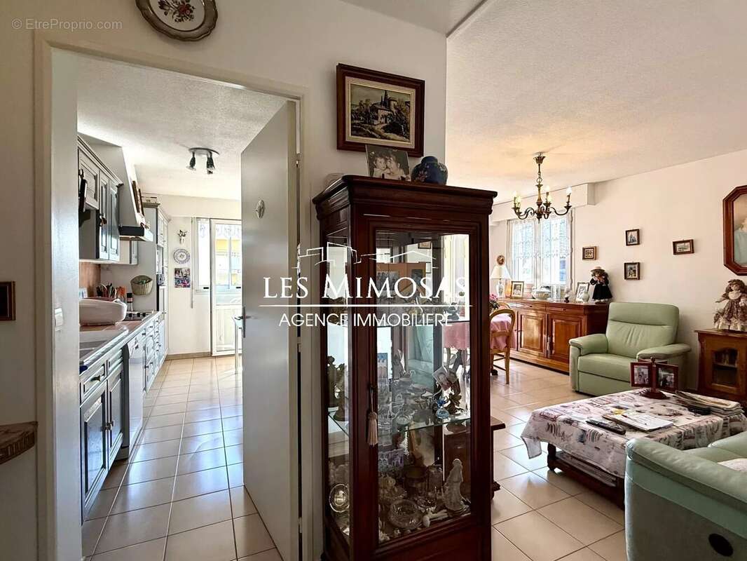 Appartement à FREJUS