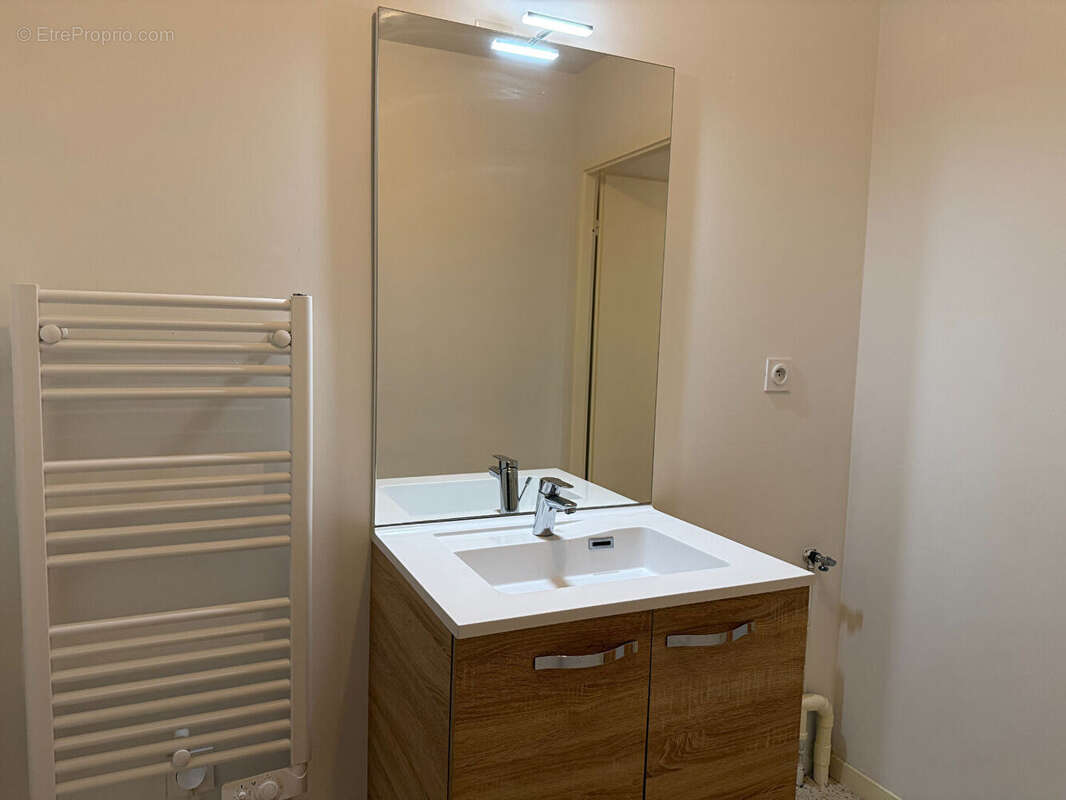 Appartement à BOUGUENAIS