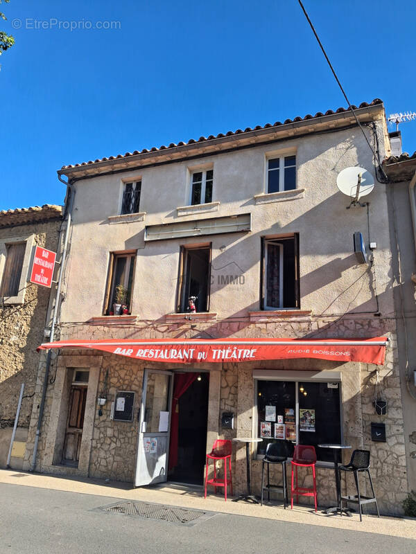 Commerce à FABREZAN