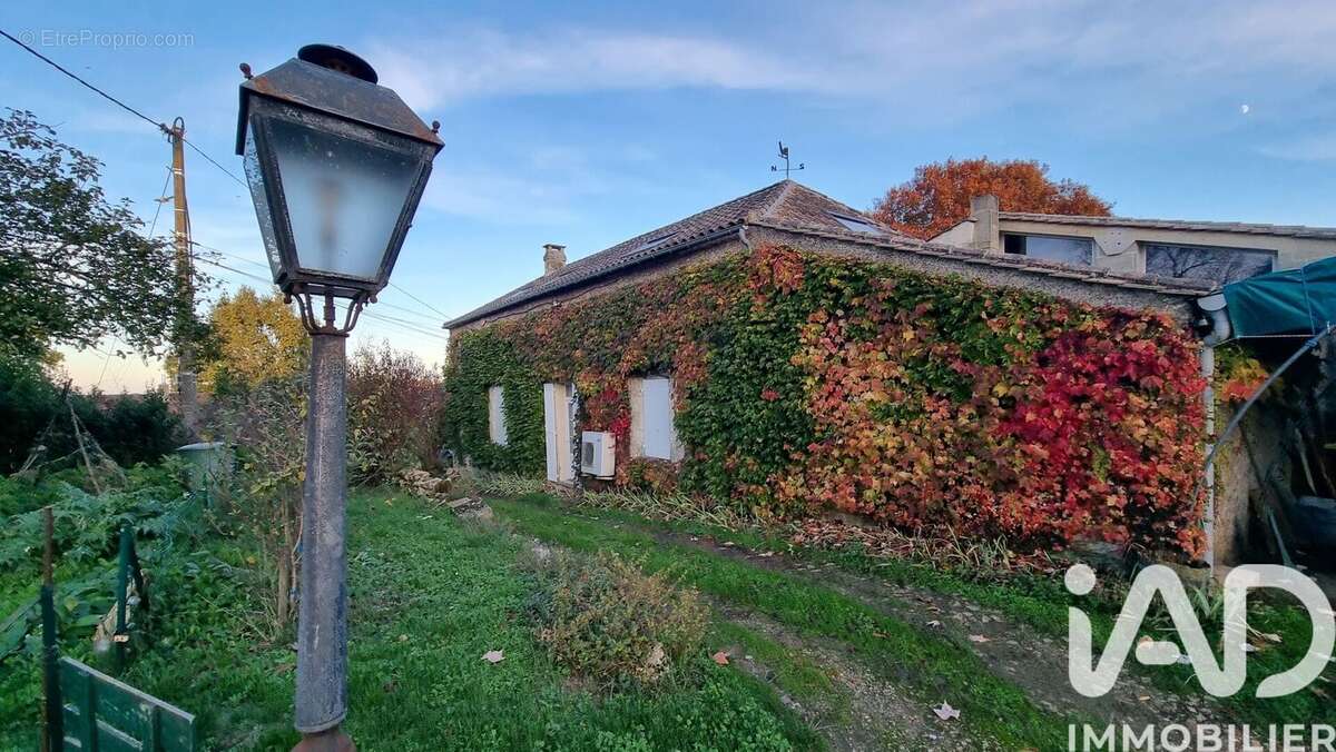 Photo 2 - Maison à SAINT-PEY-DE-CASTETS