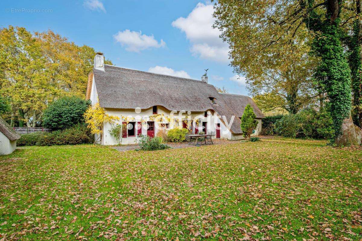 Maison à SAINT-LYPHARD