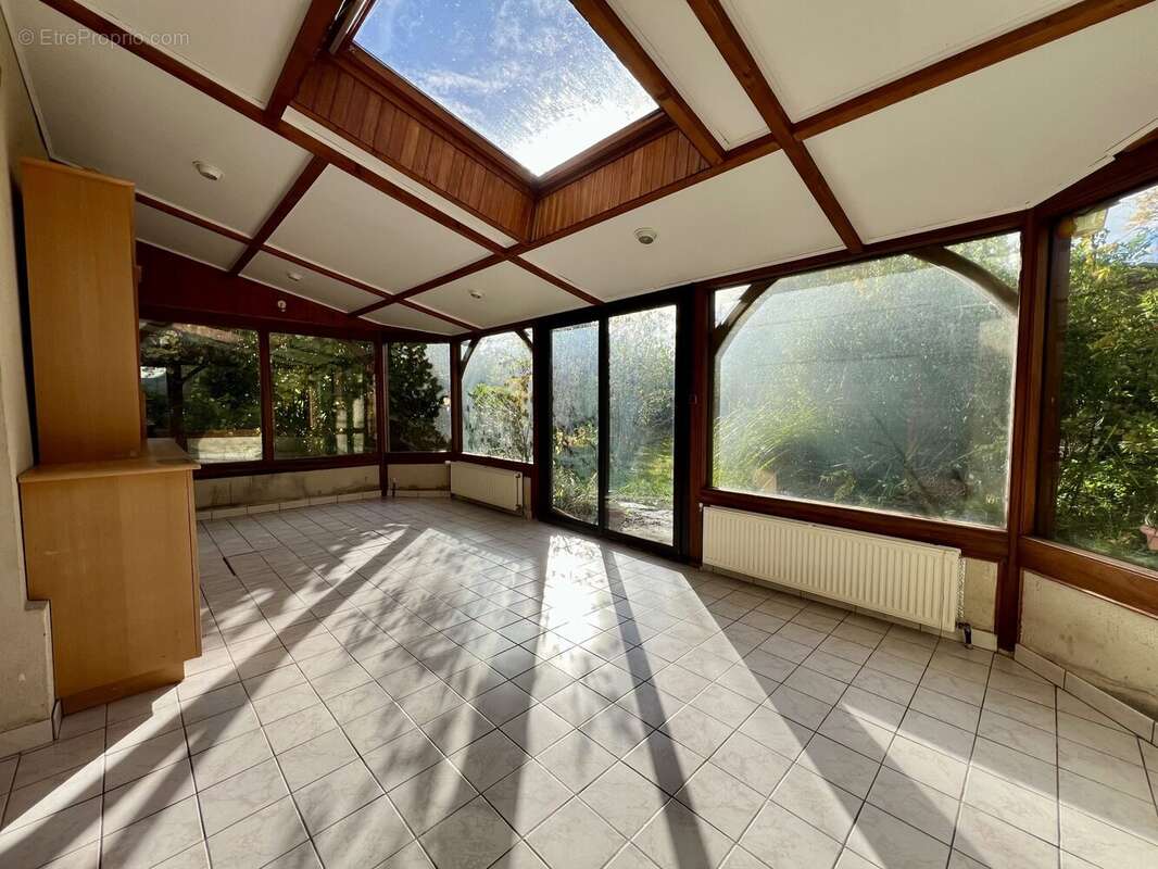 Maison à MEZIDON-CANON