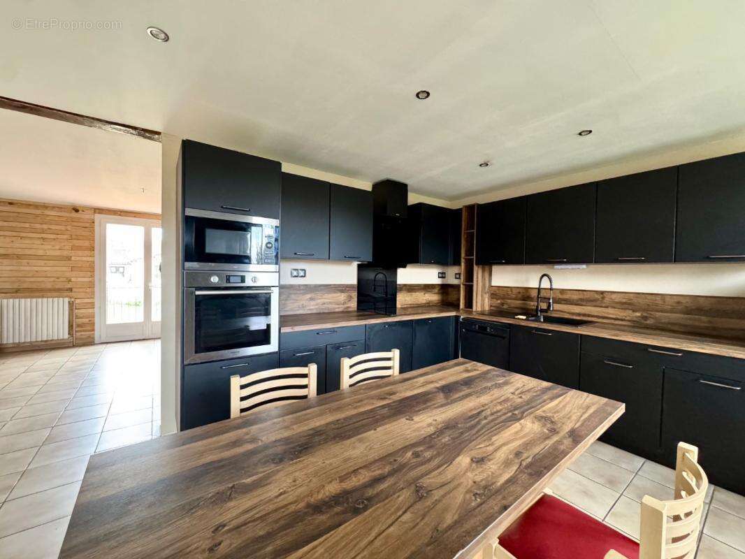 Maison à ROQUECOURBE