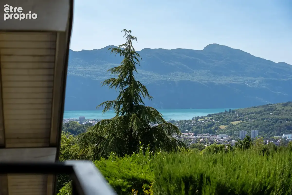 Hauteurs AIX LES BAINS - Villa familiale : panoramique sur le lac - piscine et jardin - photo 30