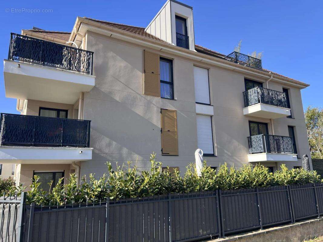 Appartement à ELANCOURT