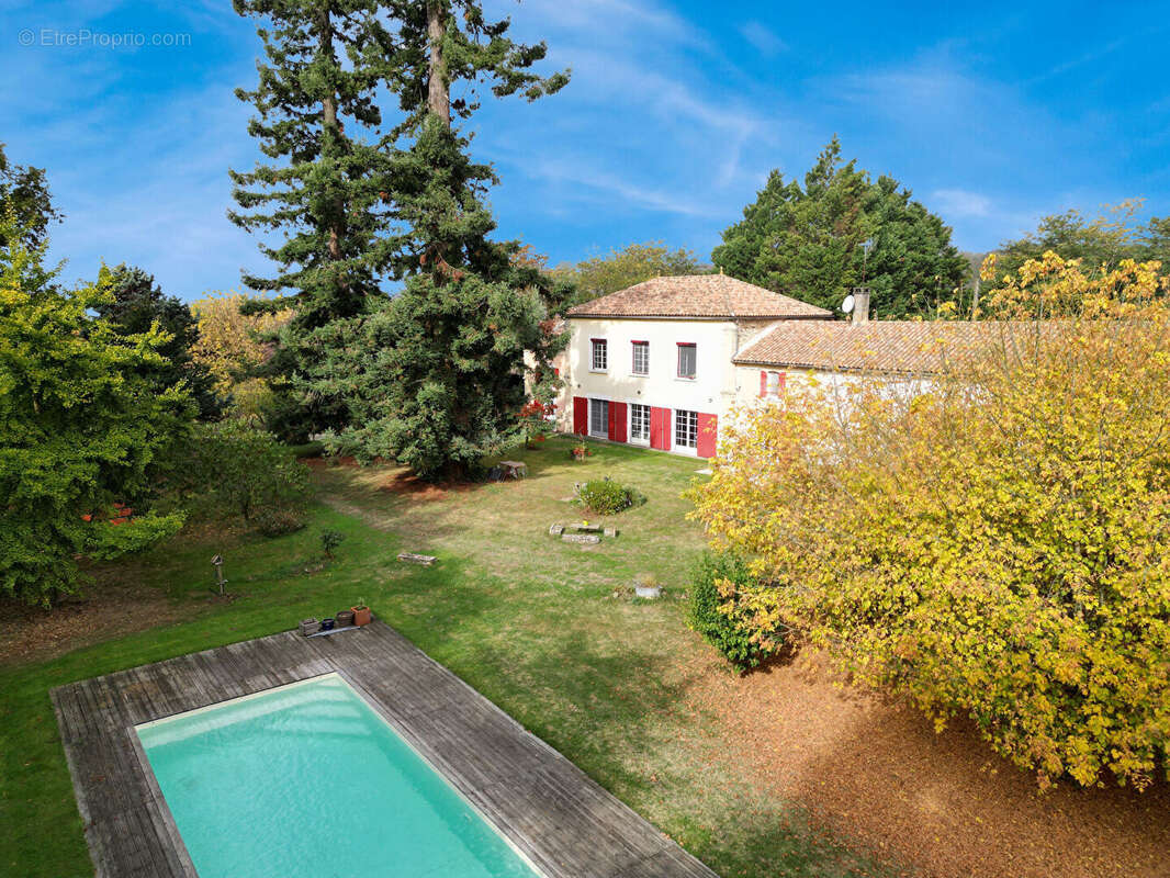 Maison à SAUVETERRE-DE-GUYENNE