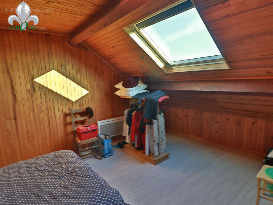 Maison à POUILLY-SUR-SAONE