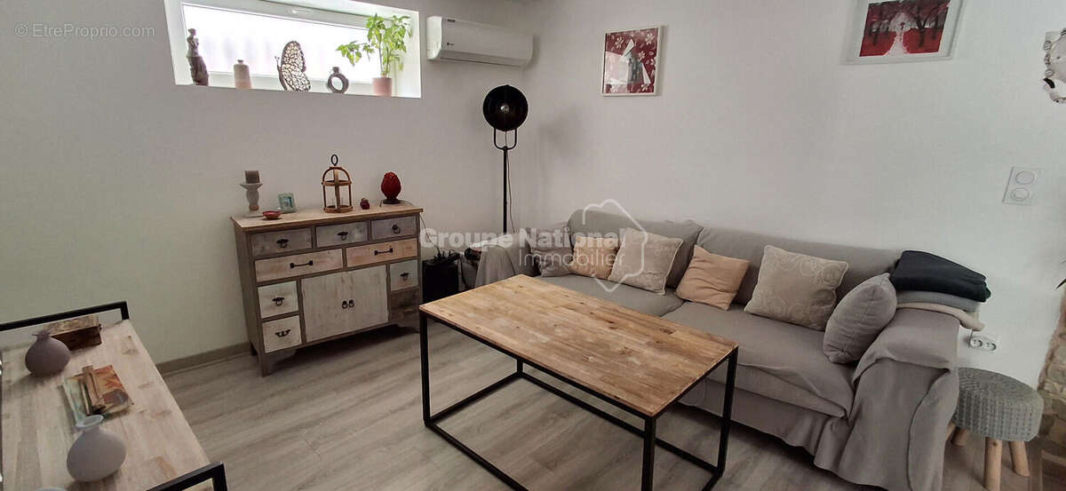 EXCLUSIVITE Maison de village garage et cour - photo 4