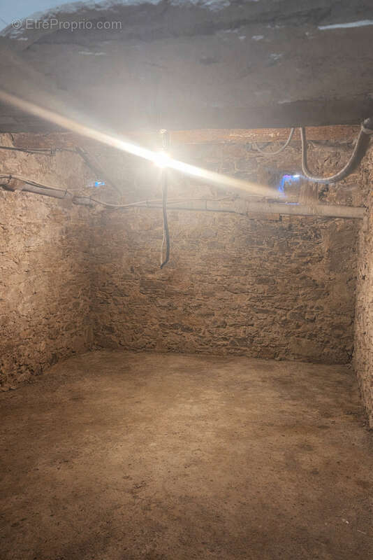 Maison à LE CASTELLET