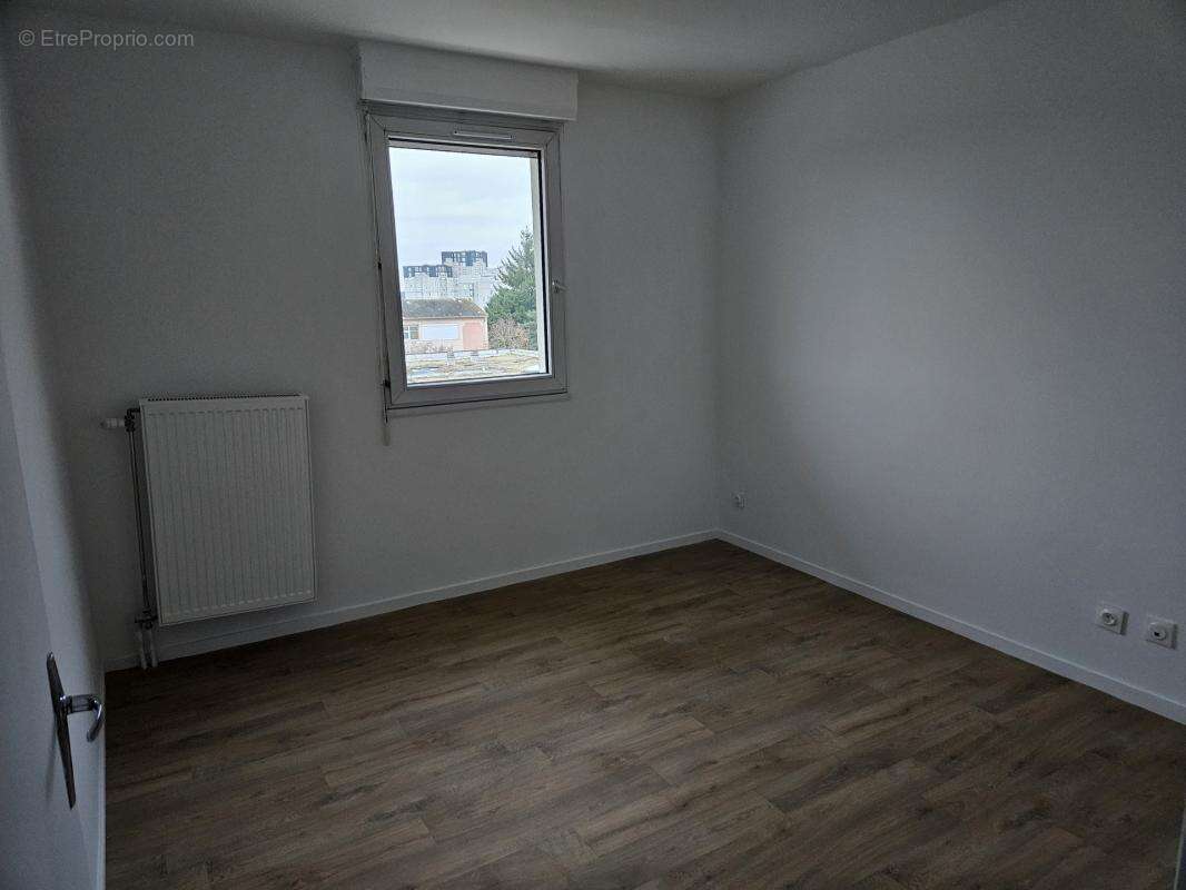 Appartement à DAMMARIE-LES-LYS