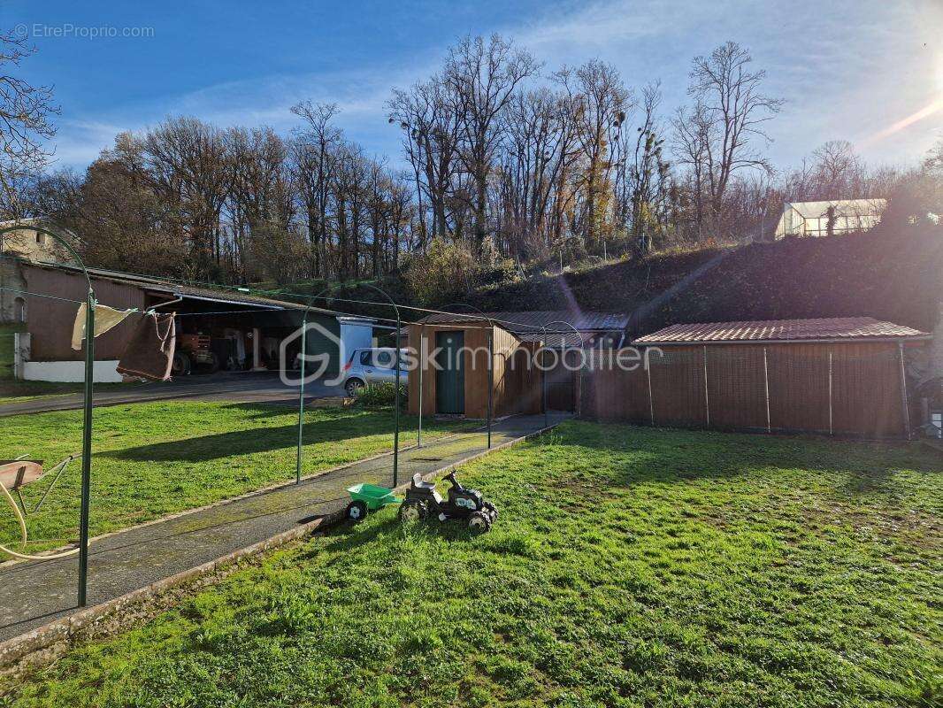 Maison à COLOMBIERS