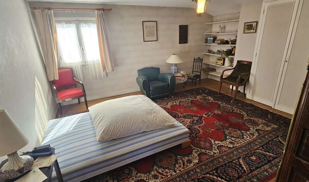 Maison à LIVRY-GARGAN