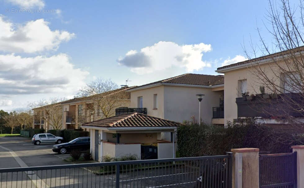 Appartement à FROUZINS