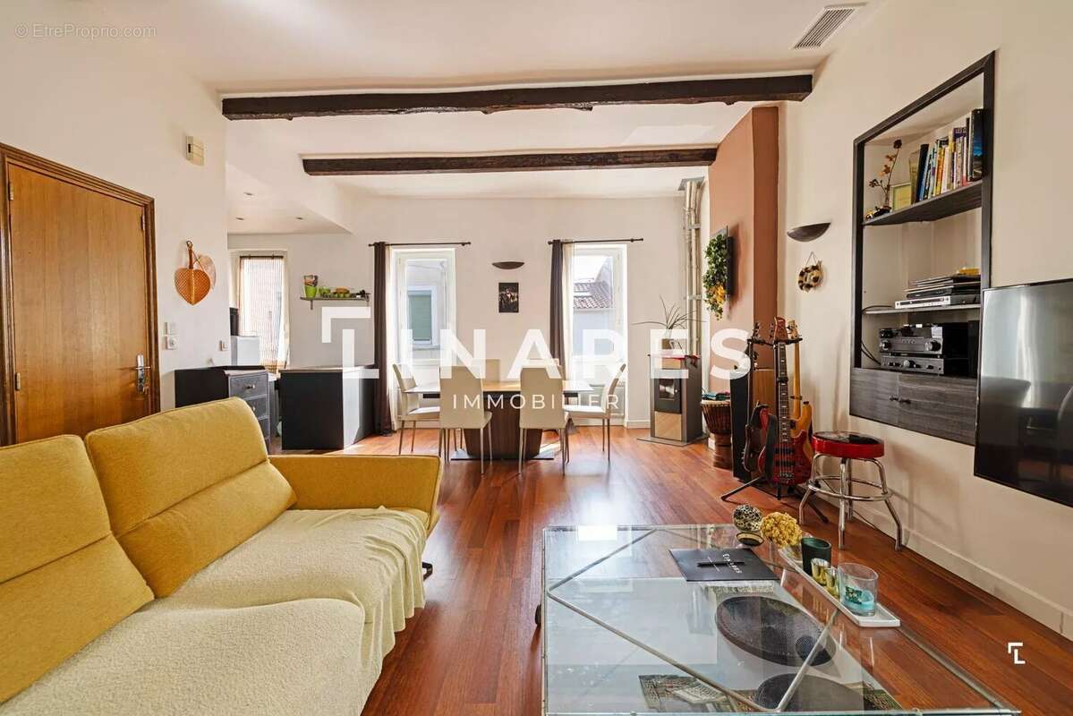 Appartement à MARSEILLE-7E