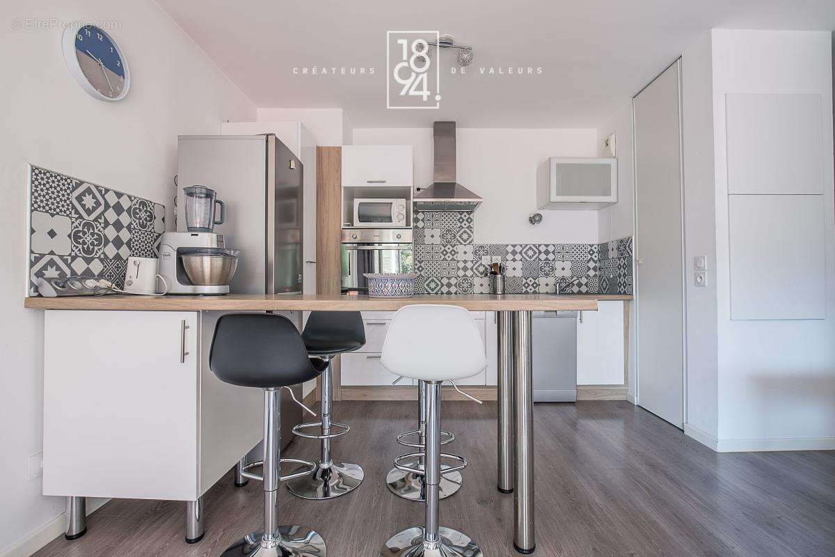 Appartement à MARSEILLE-9E