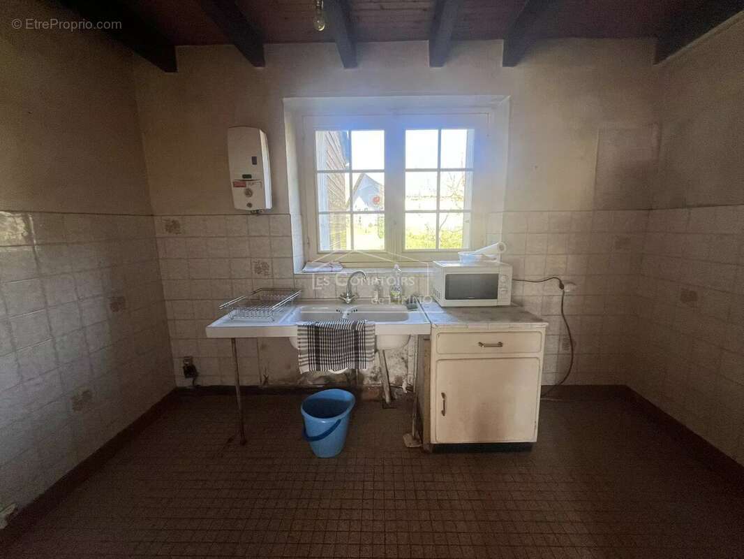 Maison à LA CHAPELLE-LAUNAY