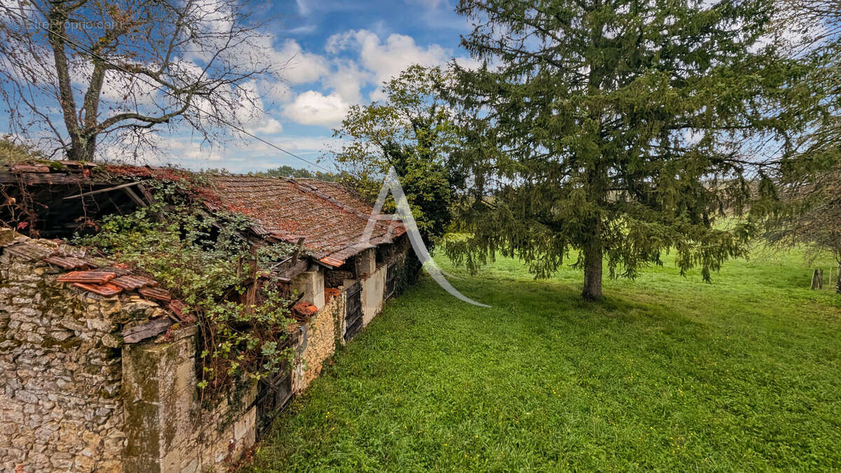 Maison à VILLEFRANCHE-DU-PERIGORD