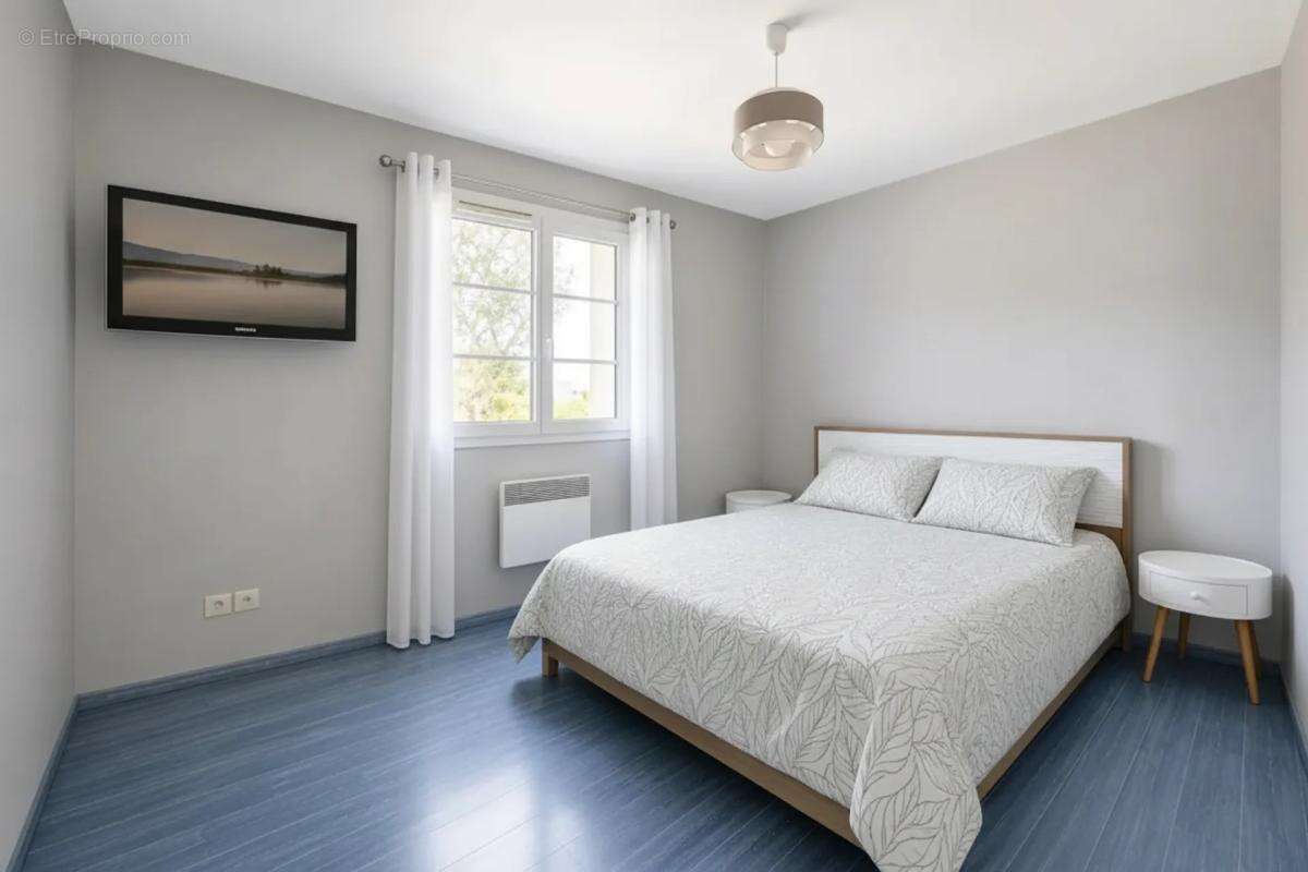 Maison plain-pied 5 pièces 114m² avec piscine - photo 9