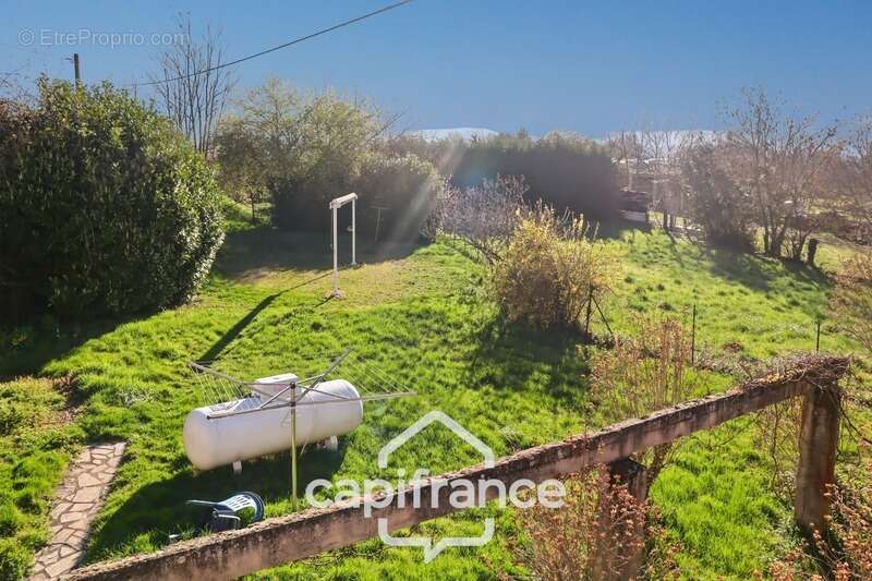 Appartement à PASLIERES