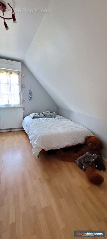 Maison à HUCHENNEVILLE