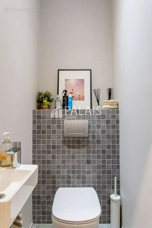 Appartement à BEAULIEU-SUR-MER