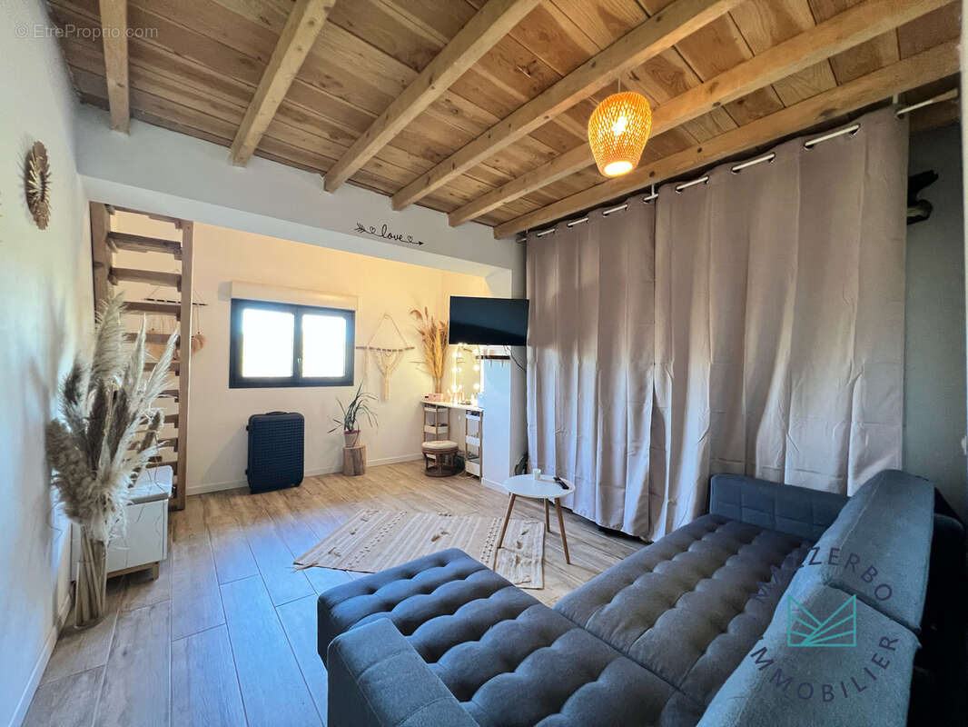 Maison à FREJUS