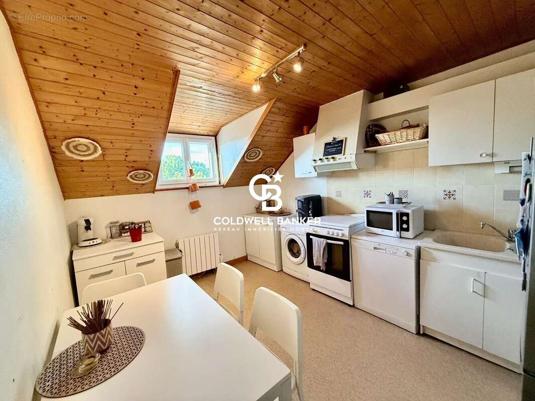 Appartement à SAINT-CERGUES