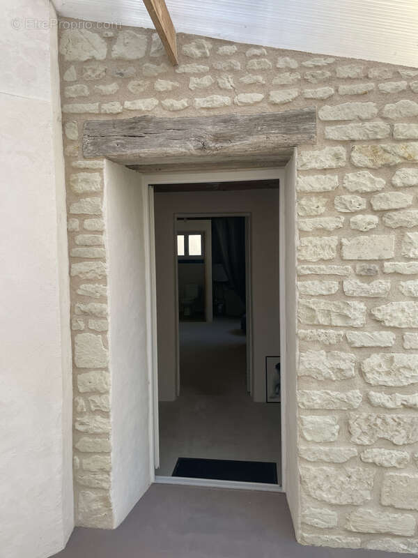 Ensemble immobilier de caractere // mirebeau centre - photo 7