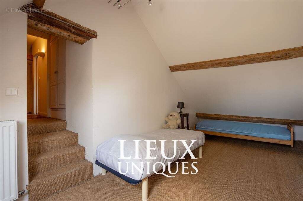 Lieux uniques ® x propriétés privées ®  ancien presbytère de 183 m² terrain de 183 m² - cloyes (41) - photo 29