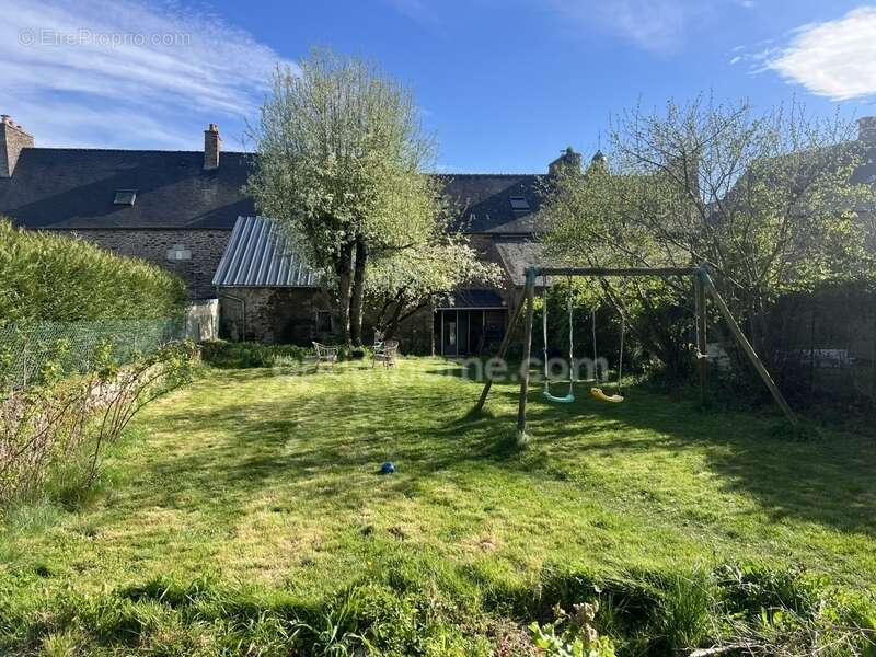 Maison à PLESLIN-TRIGAVOU