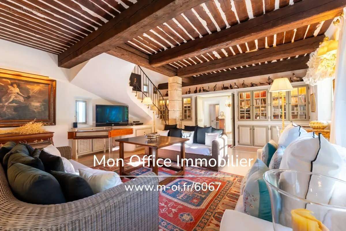 Maison à BONNIEUX