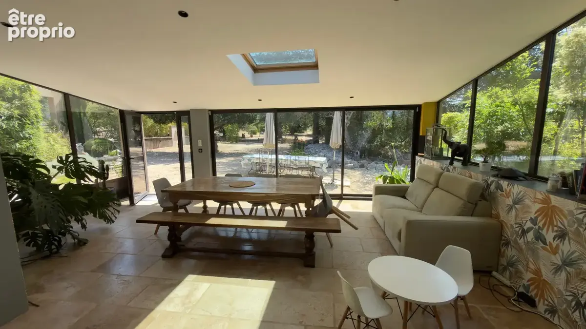Grande propriété avec Piscine Naturelle - Élégance provençale entre Mont Ventoux et Luberon en EXCLUSIVITÉ - photo 4